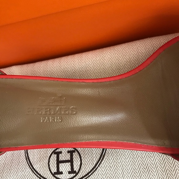 🚫sold🚫 Hermes Manege Kelly Buckle Sandals - Picture 4 of 8